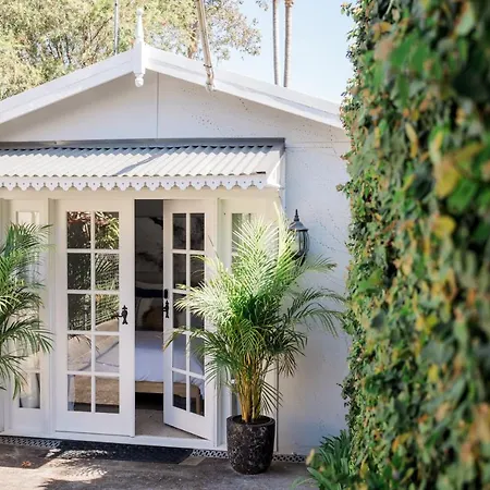 Studio 26: Central, Hampton'S Poolside Hideaway Coffs Harbour Exterior photo