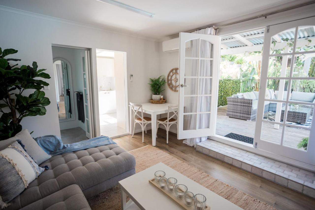 26: Central, Hampton's Poolside Hideaway Villa